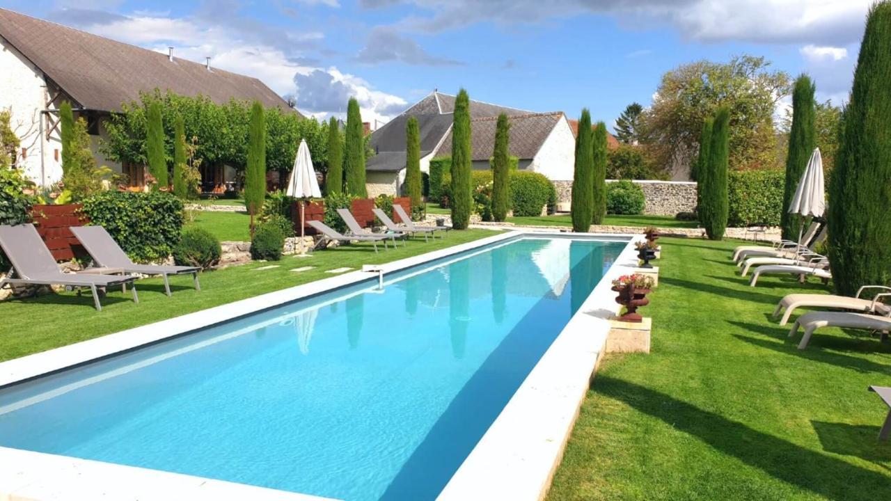 Les Loges De Saint Eloi Bed & Breakfast Pontlevoy ภายนอก รูปภาพ